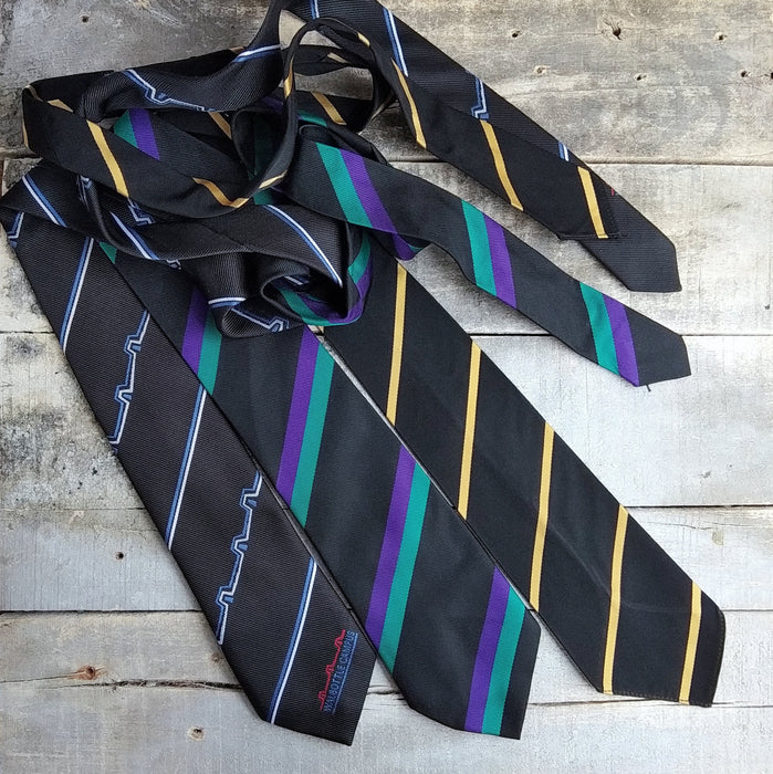 Vintage Striped Necktie: Y2K Retro Fashion, Formal Accessories