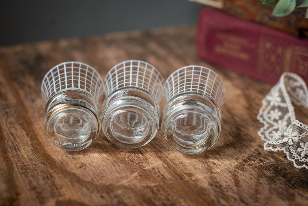 Vintage Grid Shot Glasses – Set of 3
