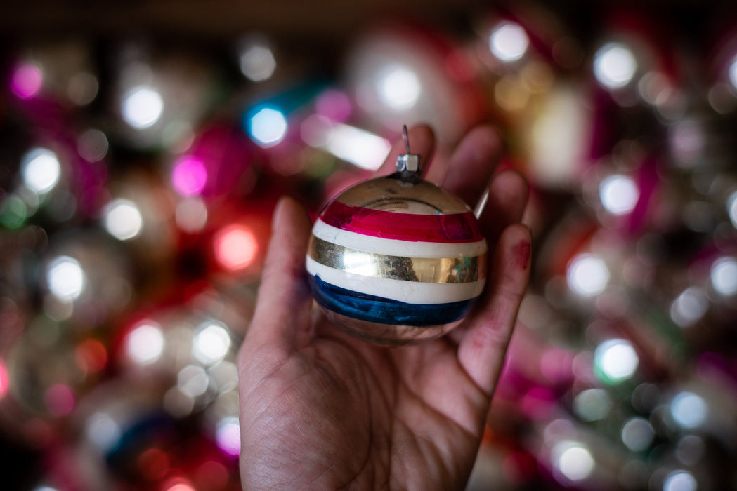 6–24 Vintage Glass Christmas Ornaments – Striped Retro Baubles Random Set