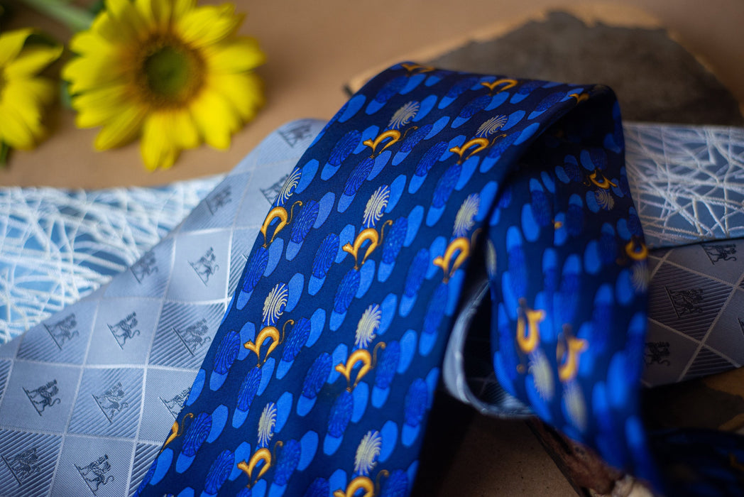 Vintage Silk Necktie – Blue Wedding Tie With Abstract Design For Groomsmen