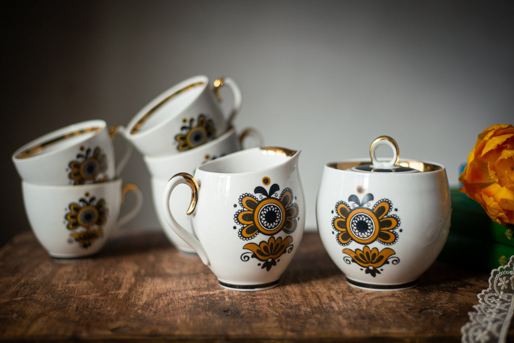 Vintage Ceramic Tea Set with Gold Trim, Boho Floral Cups Sugar Bowl and Jug