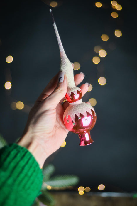 Christmas tree toppers, hot pink and white frosted decor