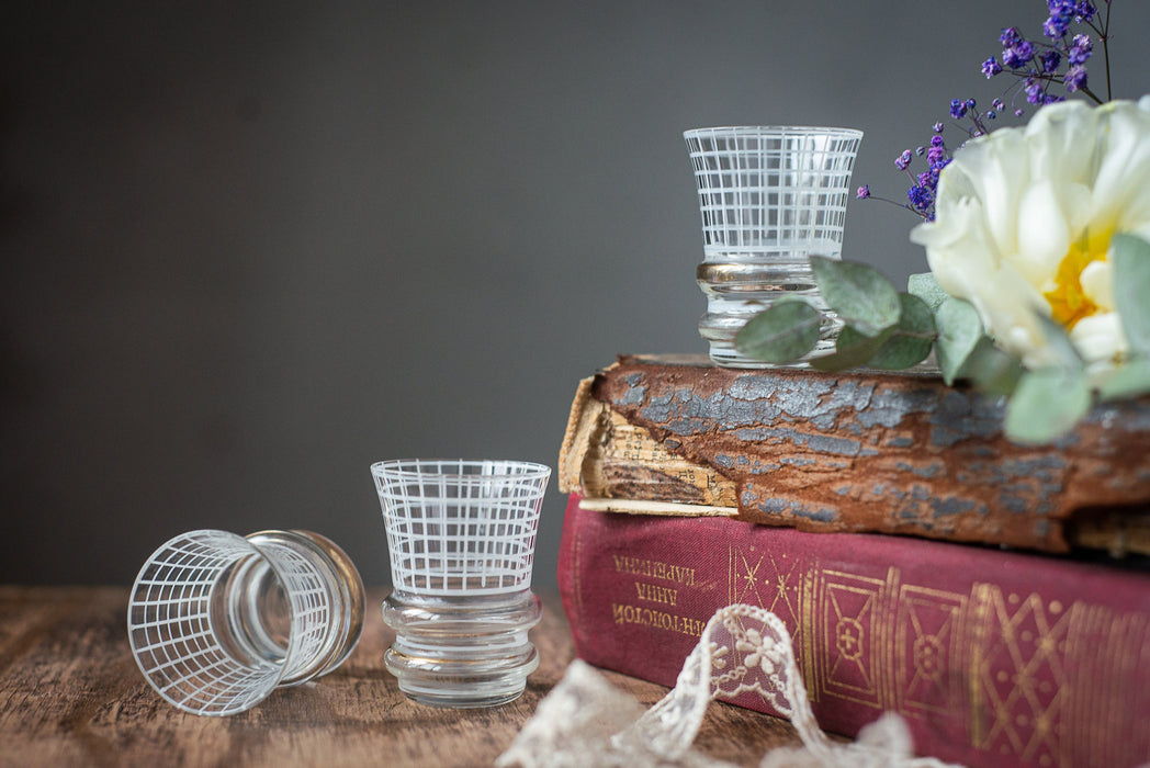 Vintage Grid Shot Glasses – Set of 3
