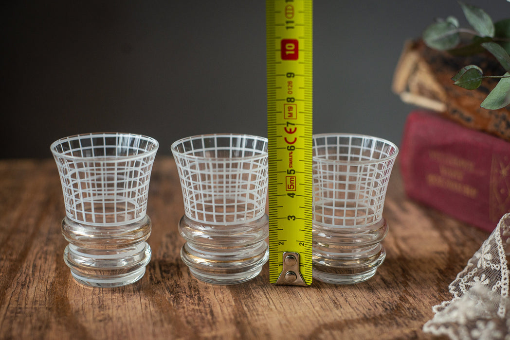Vintage Grid Shot Glasses – Set of 3