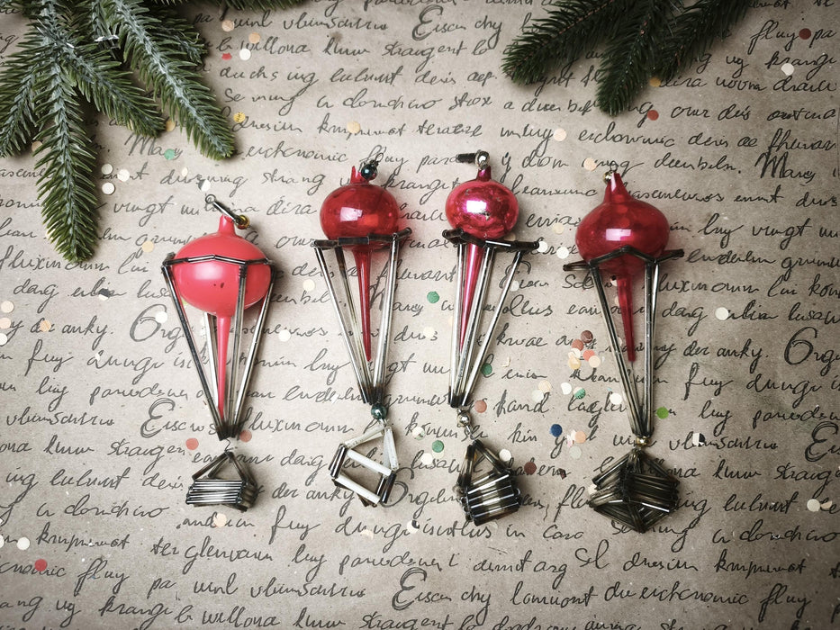 Soviet Sputnik Ornament, Vintage Glass Long Drop 16-18Cm Red/Gold