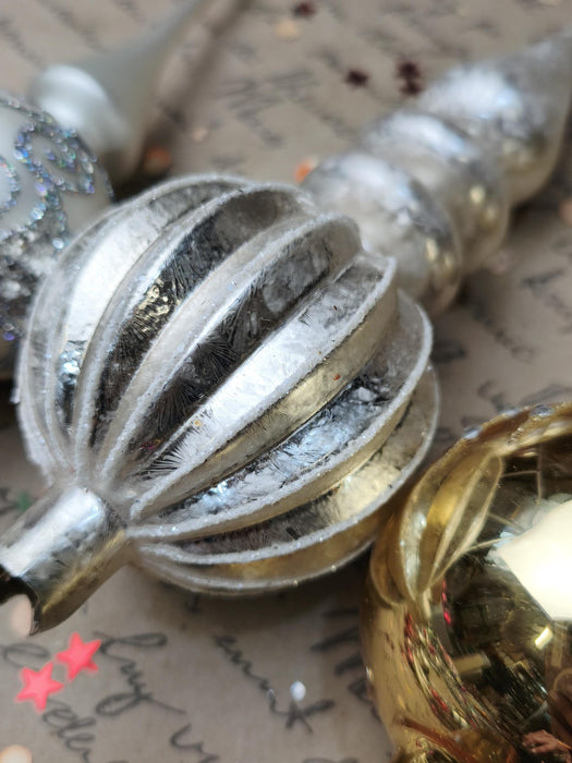 Glitter Glass Christmas Tree Topper – White, Silver or Gold