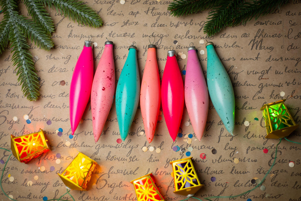 Vintage 1950s Frosted Glass Icicle Ornaments, Set of 3 or 6