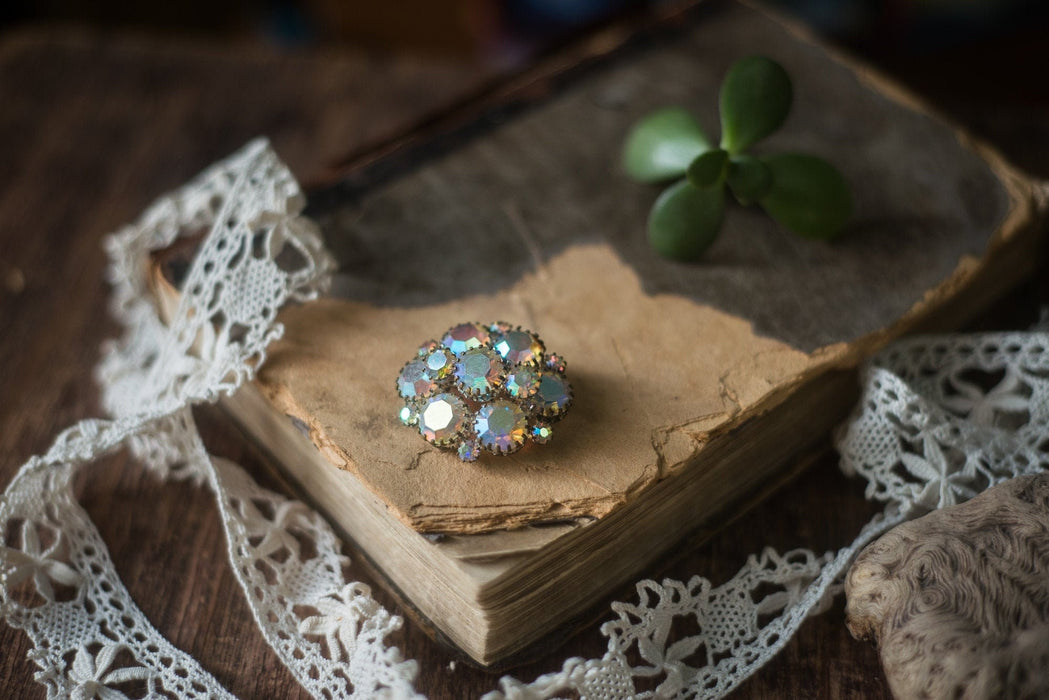 Crystal brooch, rhinestone 1970s jewelry