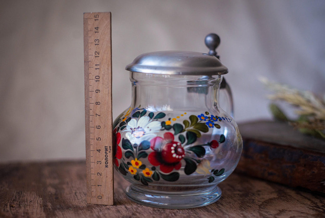 Vintage Floral Glass Beer Mug with Metal Lid, German Oktoberfest Stein