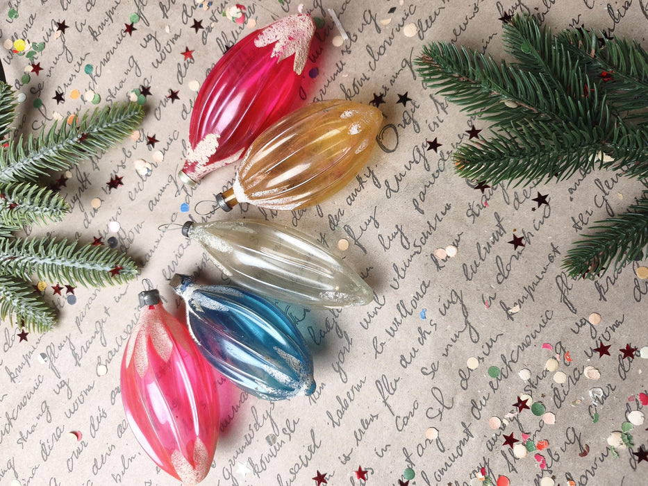 Vintage Caramel Glass Teardrop Ornaments – 1970s, Set of 5