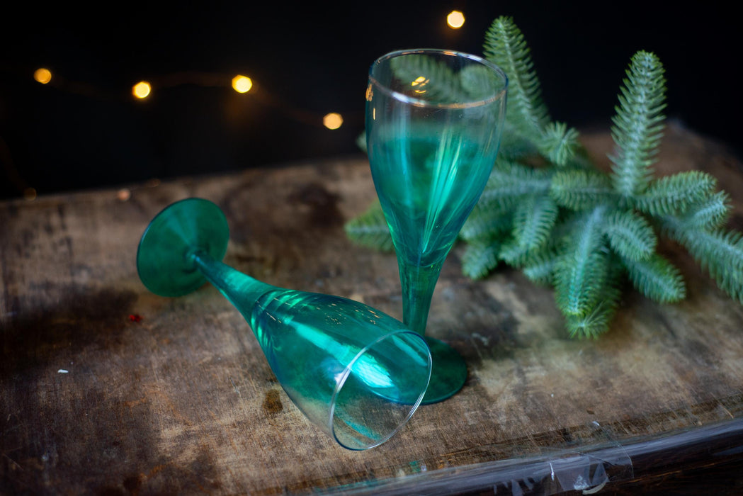 Vintage Green Champagne Flutes – Set of 2