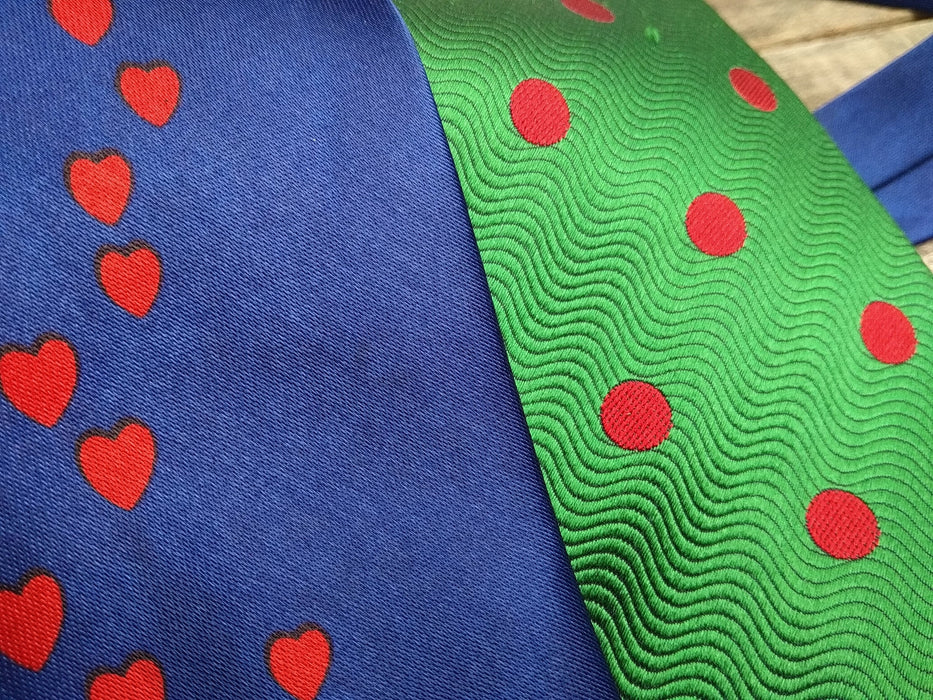 Vintage Novelty Ties – Retro 90s Mens Ties | Polka Dot Silk Tie & Valentine Print
