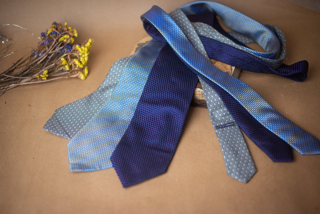 Vintage Silk Necktie - Classic Designer Gray Abstract Tie for Groom Wedding