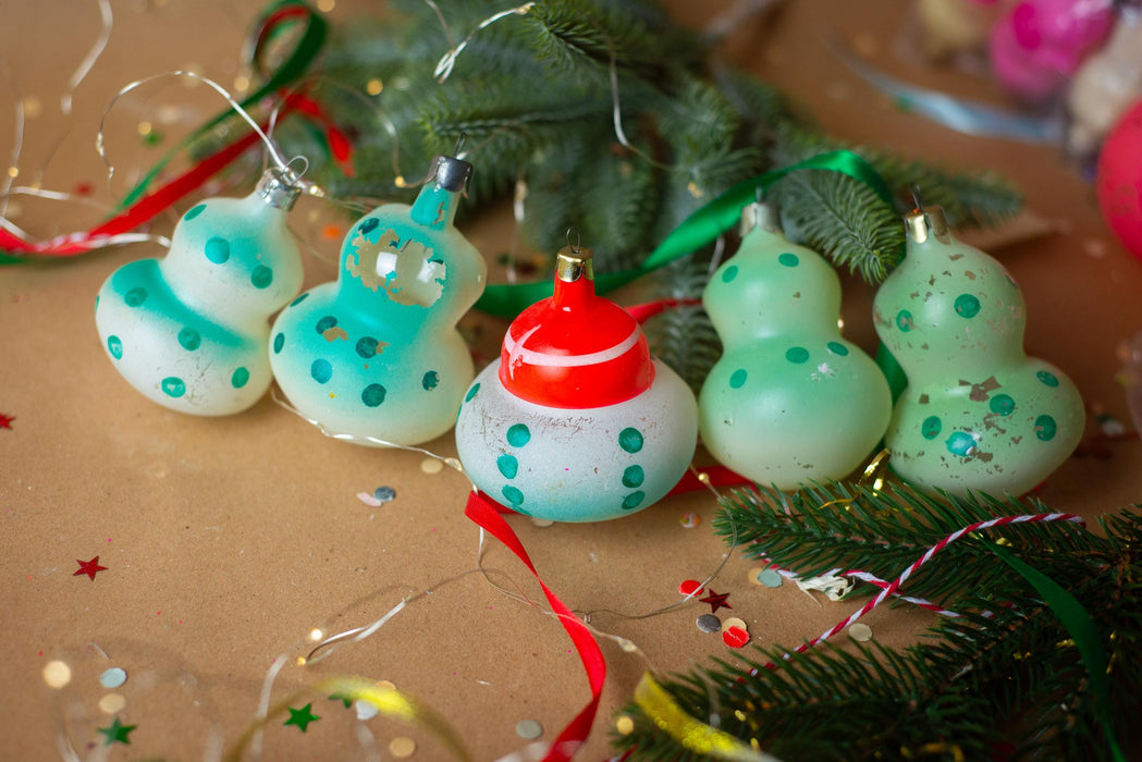 Vintage Smiling Glass Frog Christmas Ornament