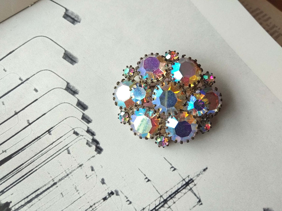 Crystal brooch, rhinestone 1970s jewelry