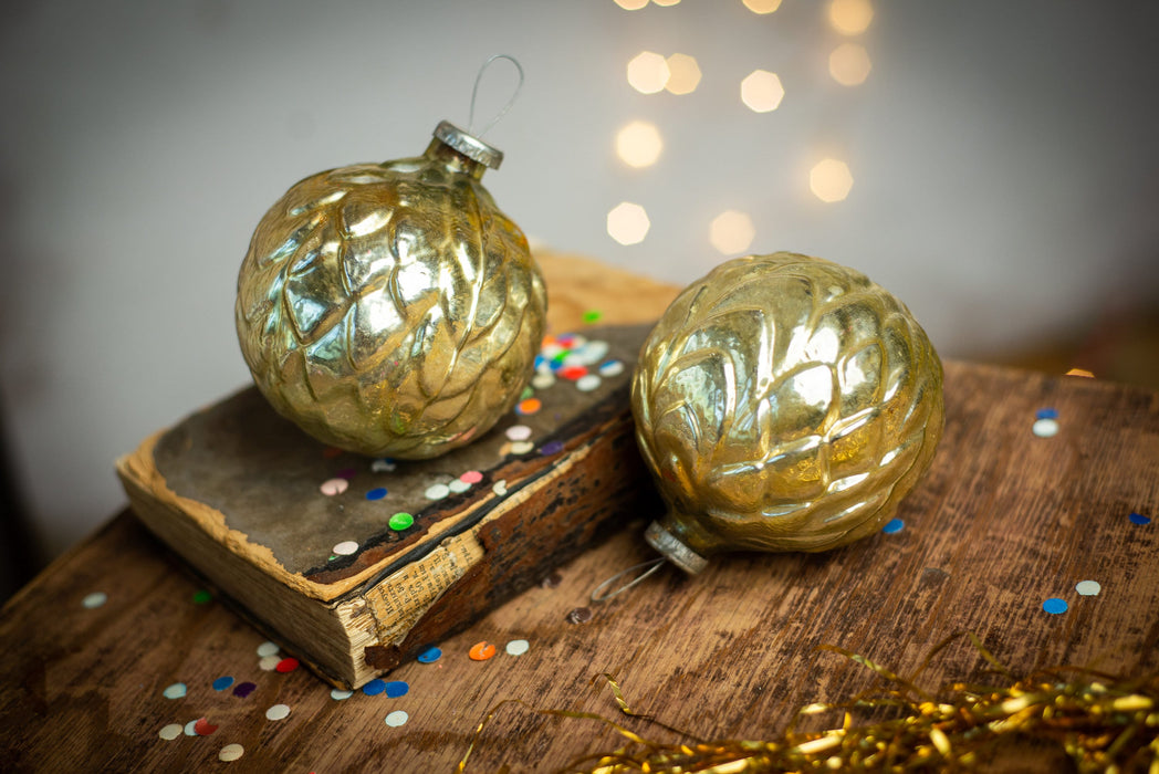 Vintage Artichoke Glass Ornament, Large Gold 1970s USSR