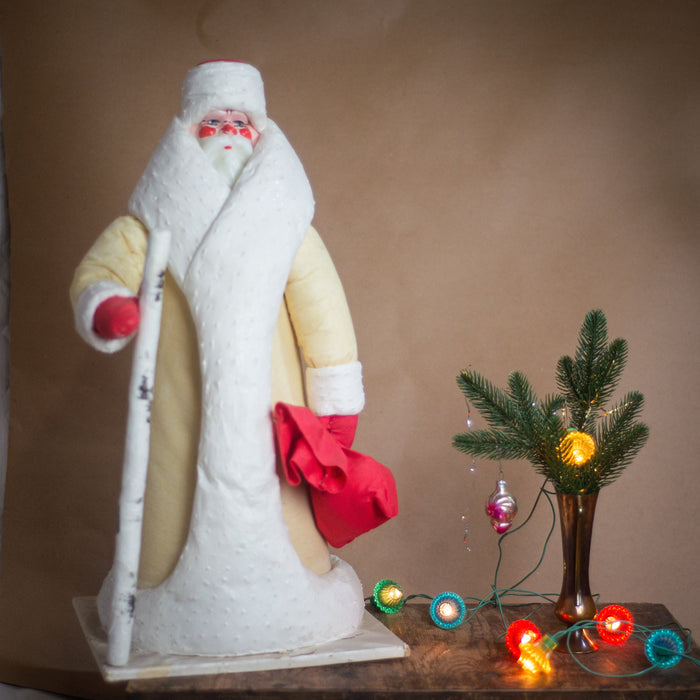 24" Vintage spun cotton figure of Santa Claus