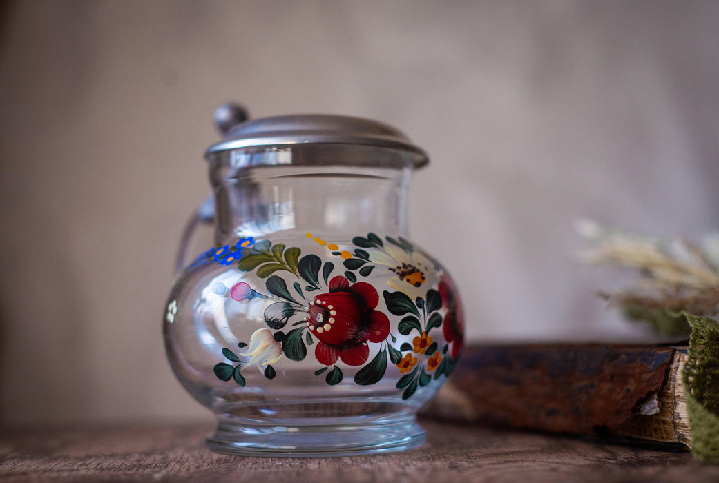 Vintage Floral Glass Beer Mug with Metal Lid, German Oktoberfest Stein