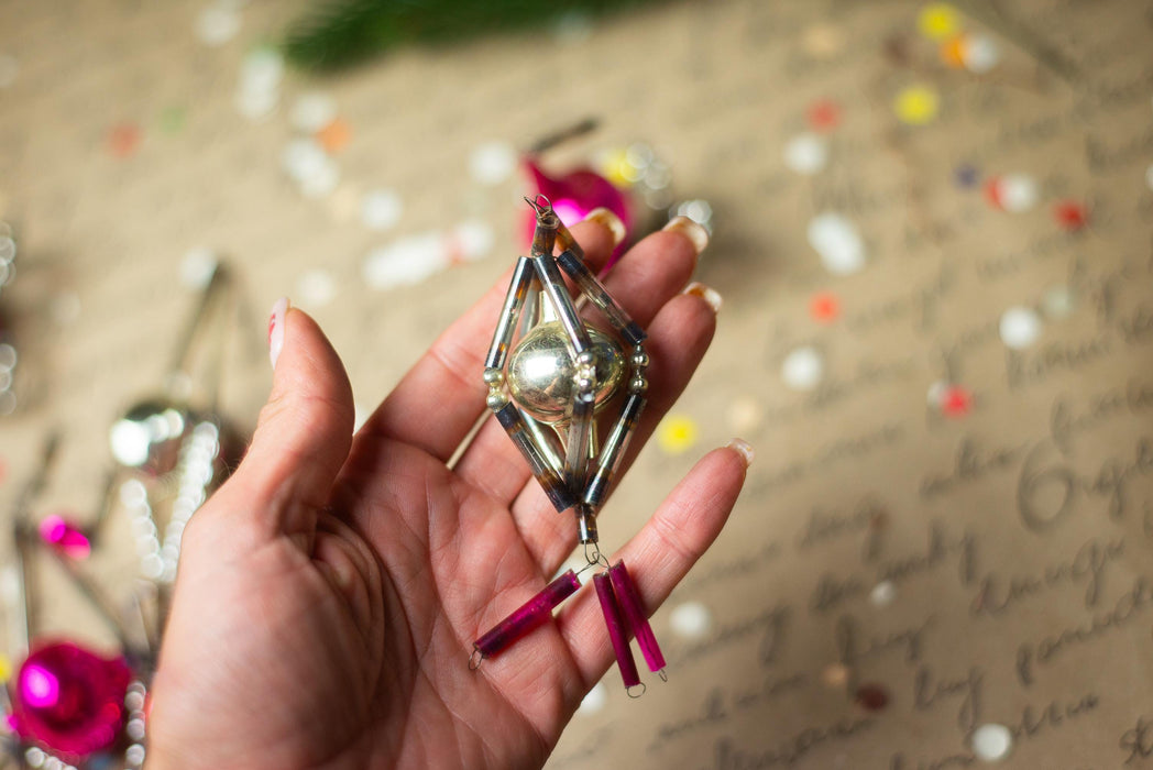 Vintage Sputnik Glass Ornaments – Set of 7