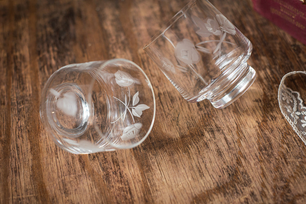 1970s Etched Shot Glasses – Set of 2