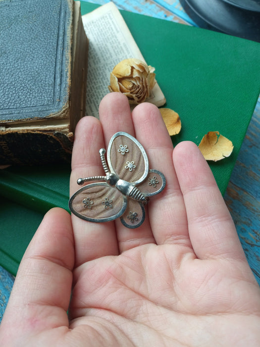 Vintage Butterfly Brooch: Silver Tone Insect Pin, Retro Jewelry