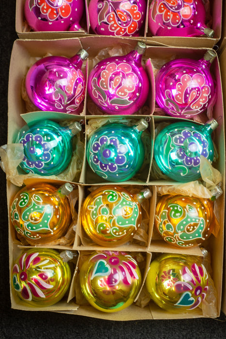 Vintage Glass Christmas Ornaments Gold Green Hand-Painted Box Set