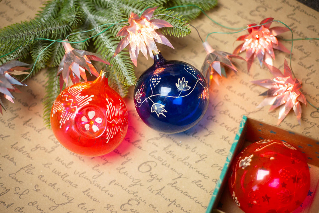 Vintage Transparent Glass Christmas Ornaments, Large Indent Baubles Set