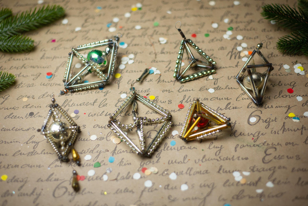 Vintage Sputnik Glass Ornaments – Set of 8