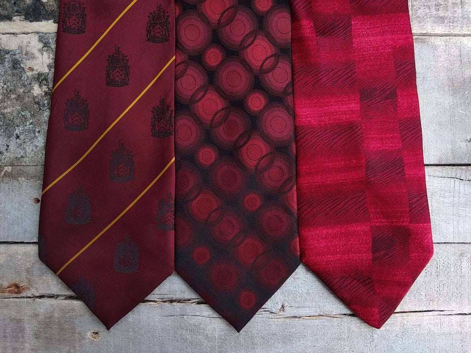 Vintage Burgundy Necktie, Silk Printed Tie, Retro Wedding Mens Accessory