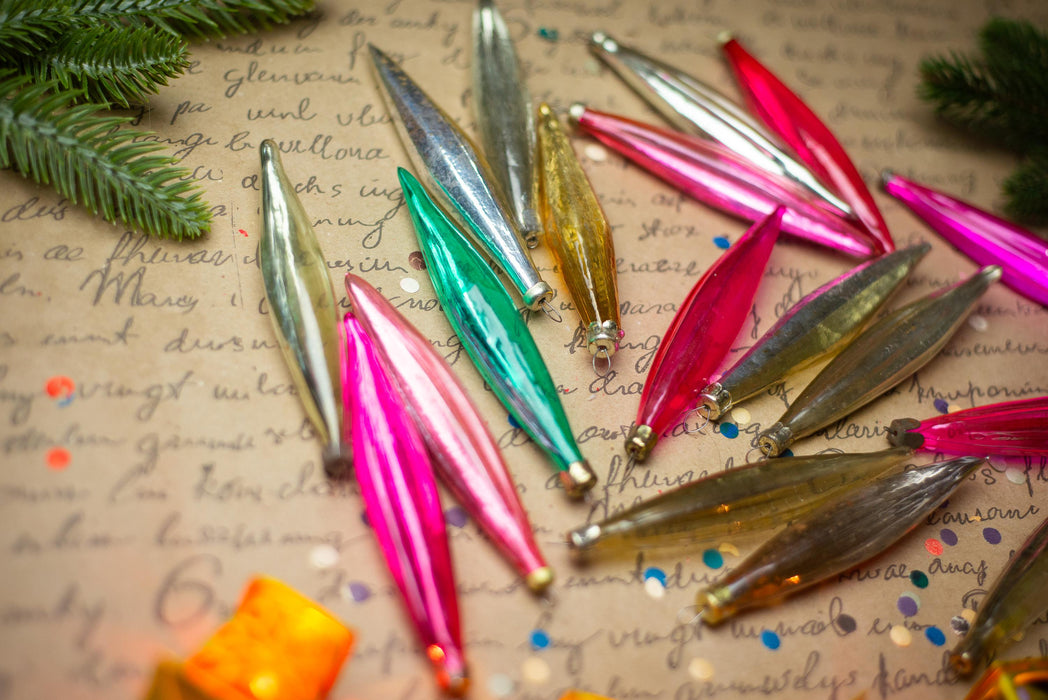 Long Vintage Glass Icicle Ornaments, Pink & Silver – 1950s