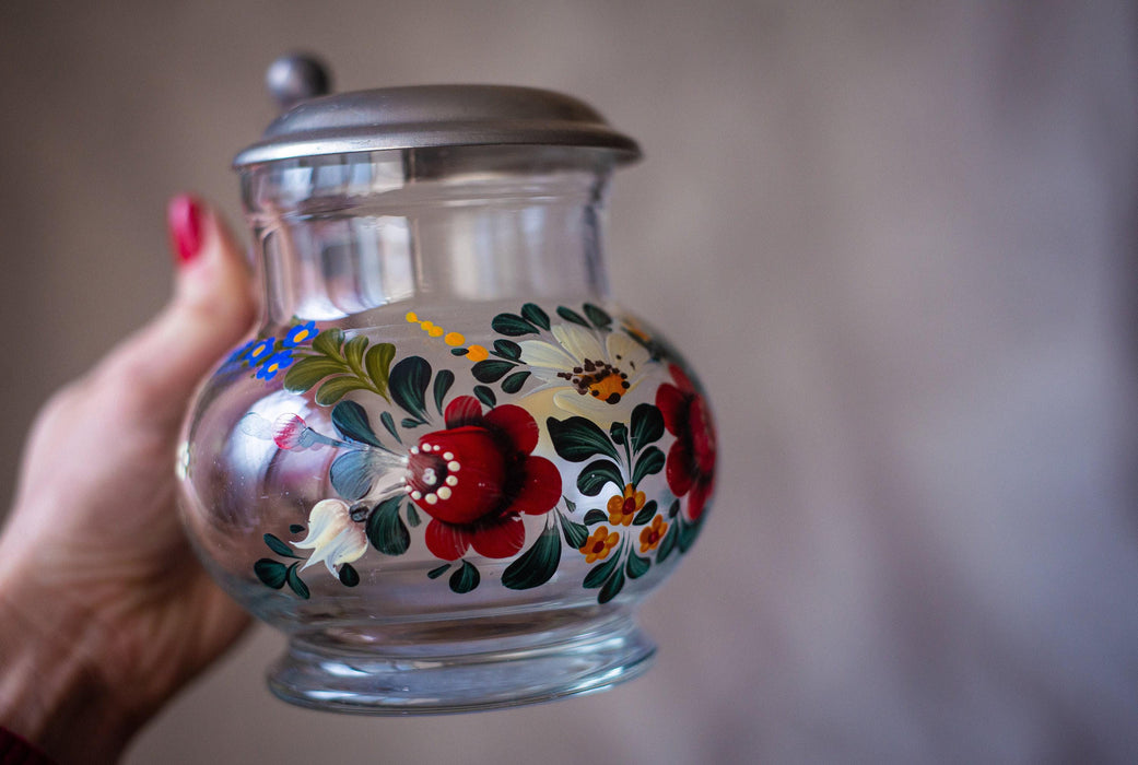 Vintage Floral Glass Beer Mug with Metal Lid, German Oktoberfest Stein