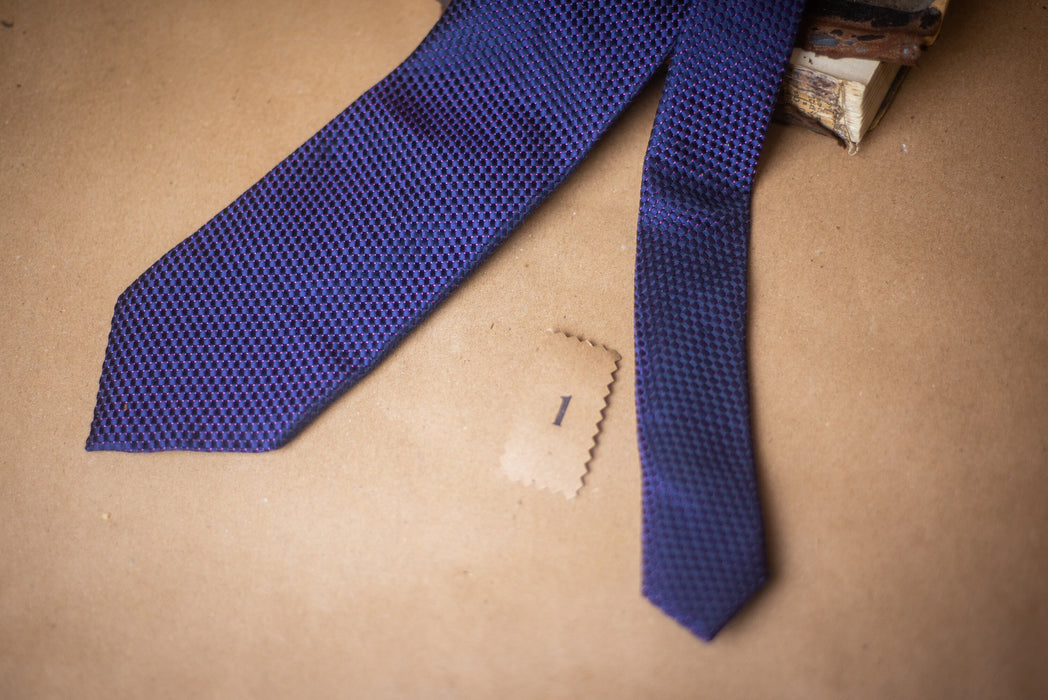 Vintage Silk Necktie - Classic Designer Gray Abstract Tie for Groom Wedding