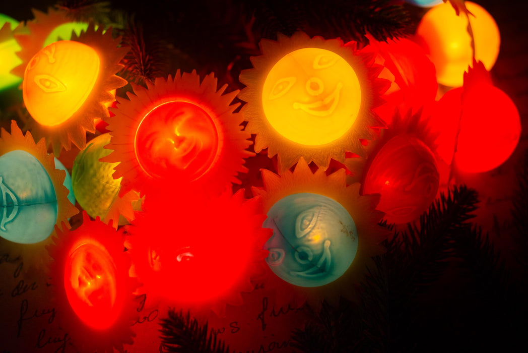 Vintage Smiling Sun Christmas Lights, Retro Christmas Tree Garland, Working Christmas String Lights