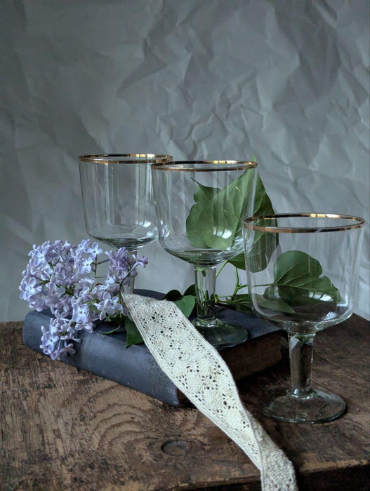 1950s Gold Rim Wine Glasses – Vintage Set