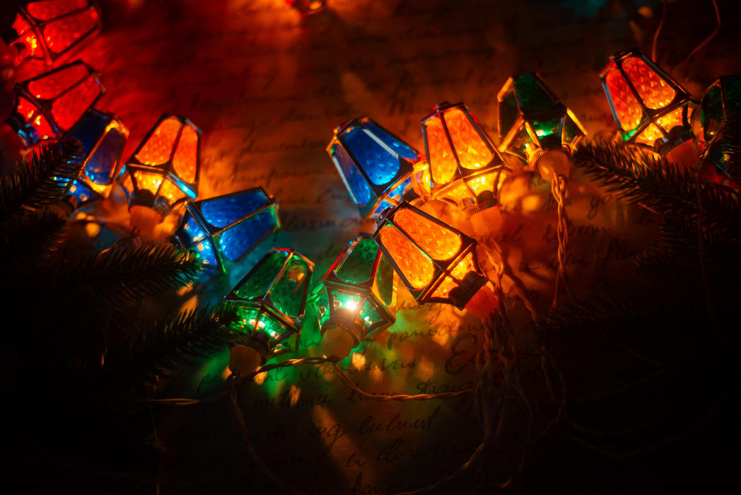 Vintage Lantern Christmas Lights, Retro Tree String Lights, Working Holiday Garland