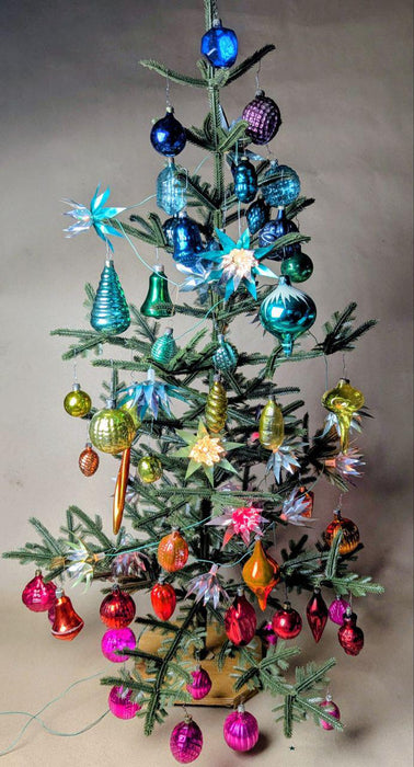 1950s Rainbow Vintage Glass Christmas Ornaments – Retro Baubles Set (7–28 pcs)