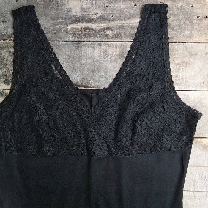 Vintage Lace Night Dress - Retro Nightie With Sheer Floral Lace Pattern & Vneck Slip Dress