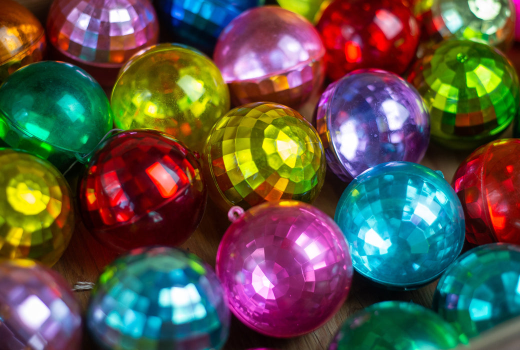 Vintage Christmas Ornaments Set – Shatterproof 1970s Plastic Baubles