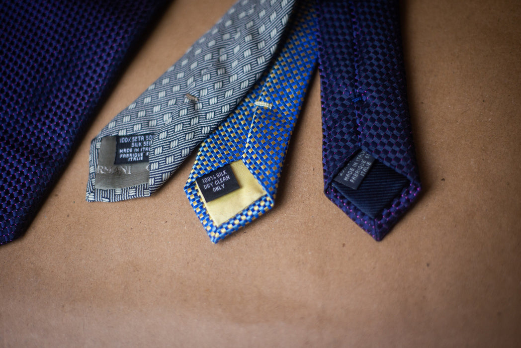 Vintage Silk Necktie - Classic Designer Gray Abstract Tie for Groom Wedding