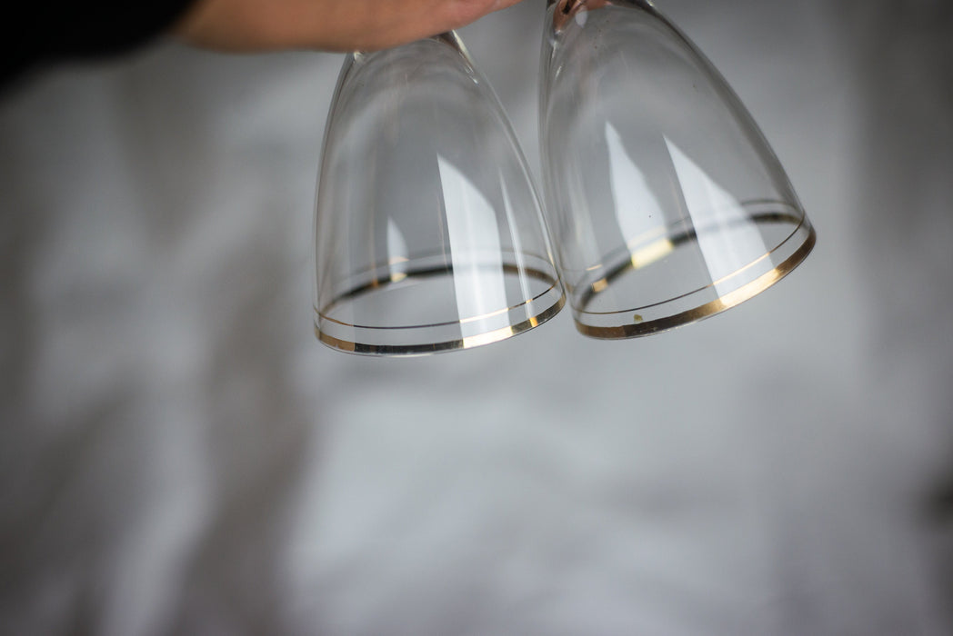 Vintage Gold Rim Wine Glasses – Set of 4
