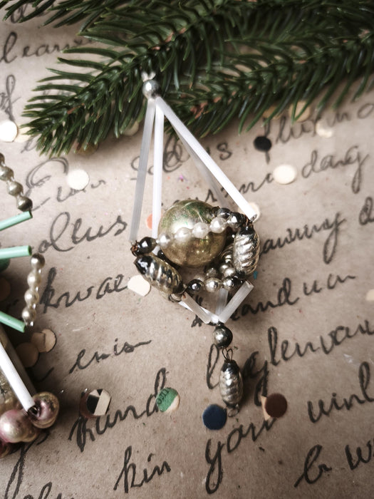 1950s Glass Space Christmas Ornaments – Set of 4