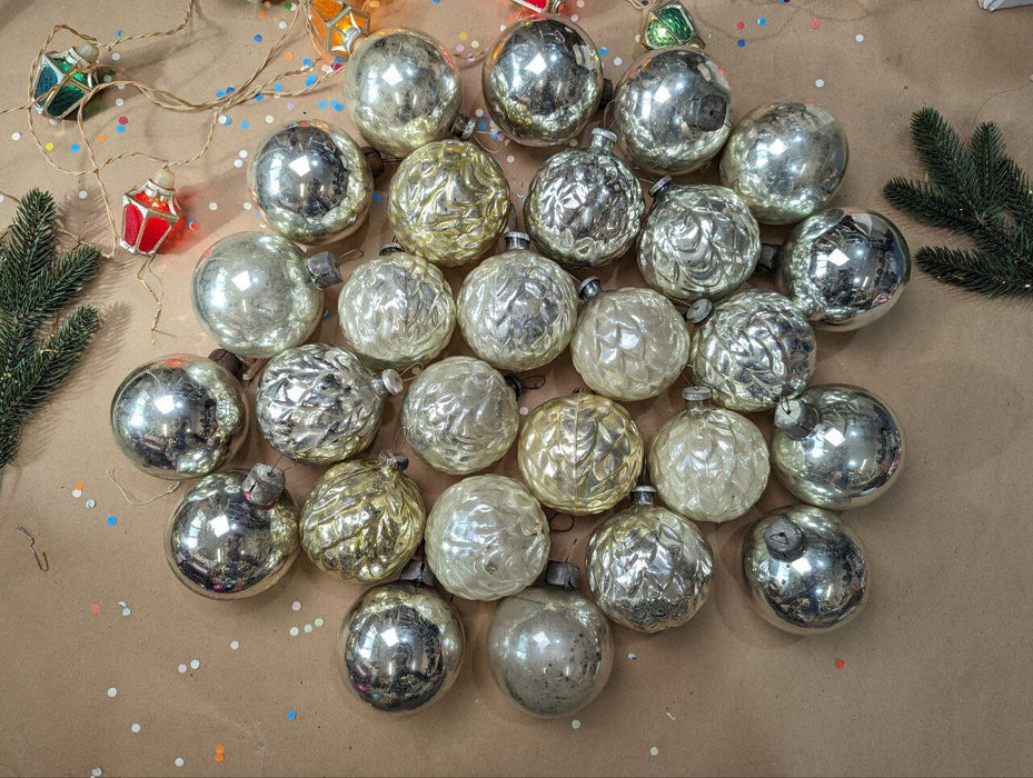 Artichoke Large silver vintage glass Christmas ornaments