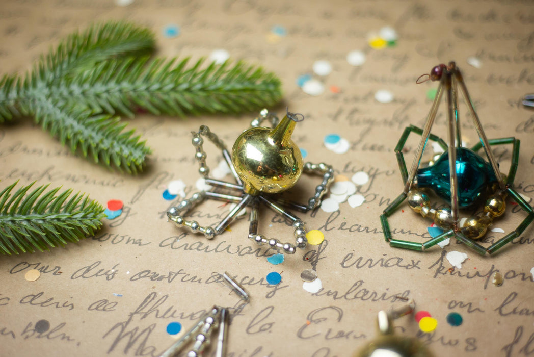 Vintage Sputnik Glass Ornaments – Set of 6