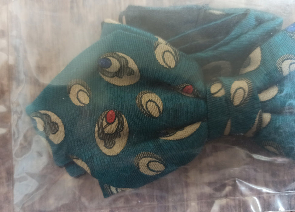 Vintage Emerald Bow Tie – Pre Tied Silk Bowtie for Men’s Retro Style