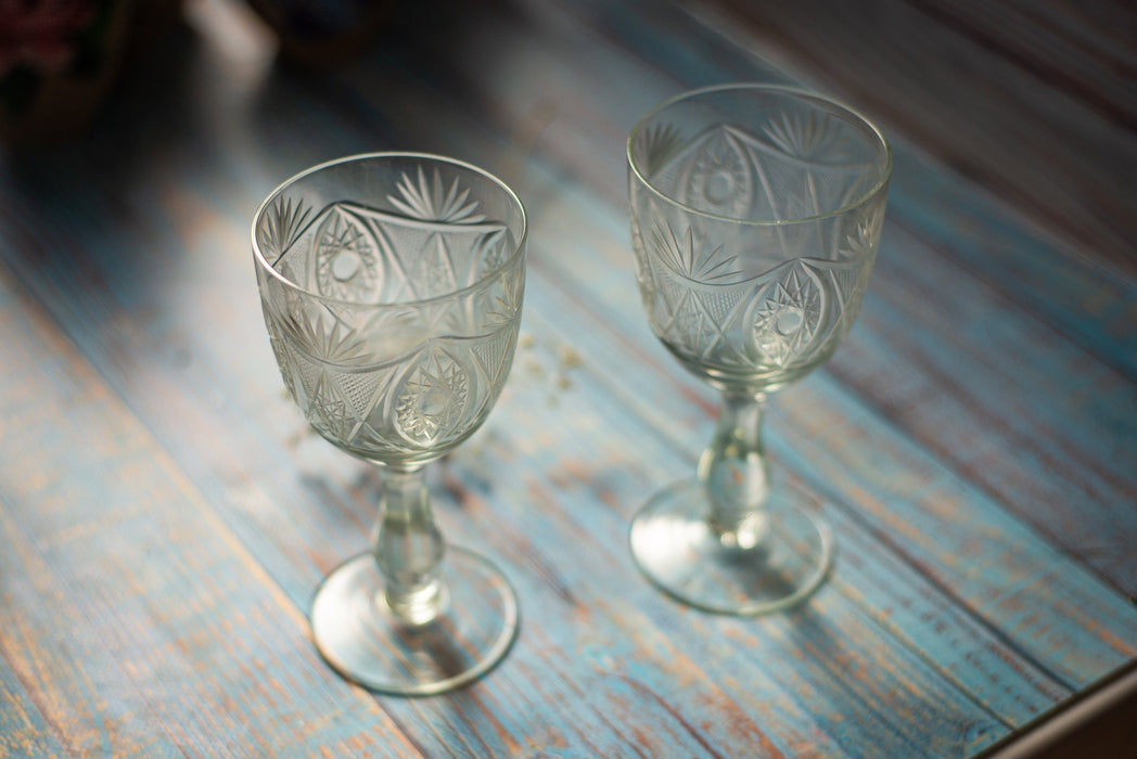 Vintage Etched Crystal Sherry Glasses – Set of 2