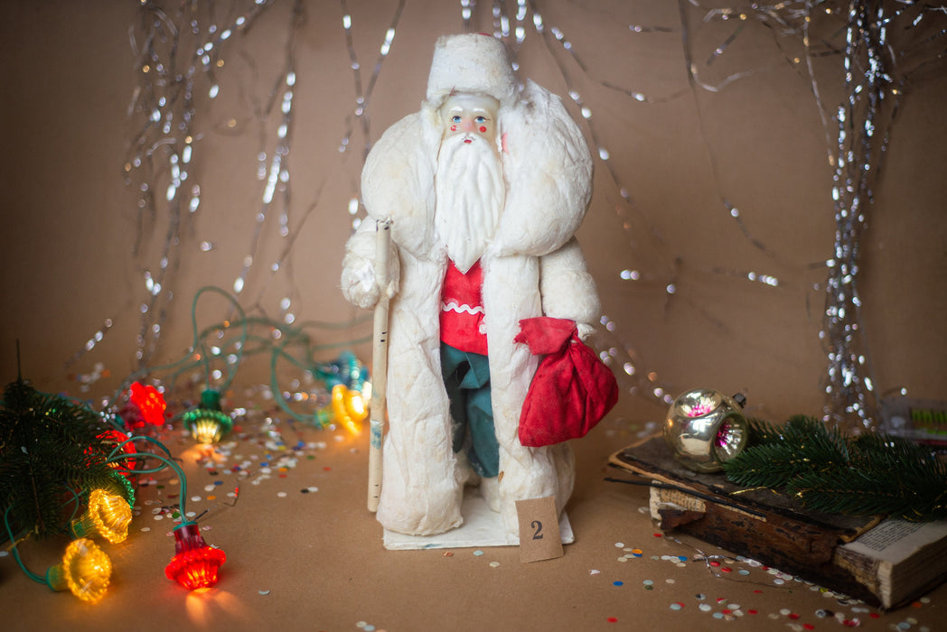 15 Inch Vintage Santa Claus Figurine, Father Frost