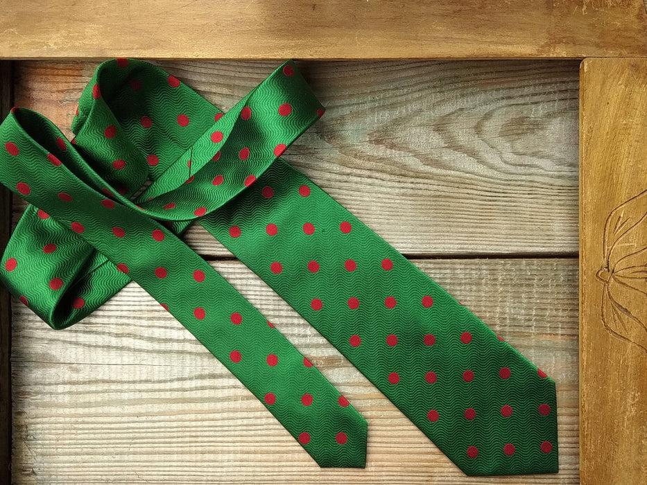 Vintage Novelty Ties – Retro 90s Mens Ties | Polka Dot Silk Tie & Valentine Print