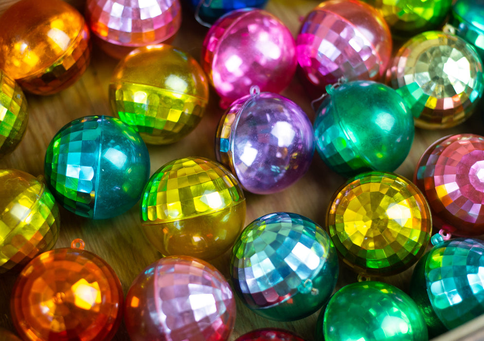 Vintage Christmas Ornaments Set – Shatterproof 1970s Plastic Baubles