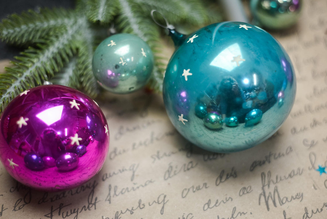 Vintage Glass Christmas Ornaments Set, Glow in Dark Stars, 1970s Teal Pink Balls