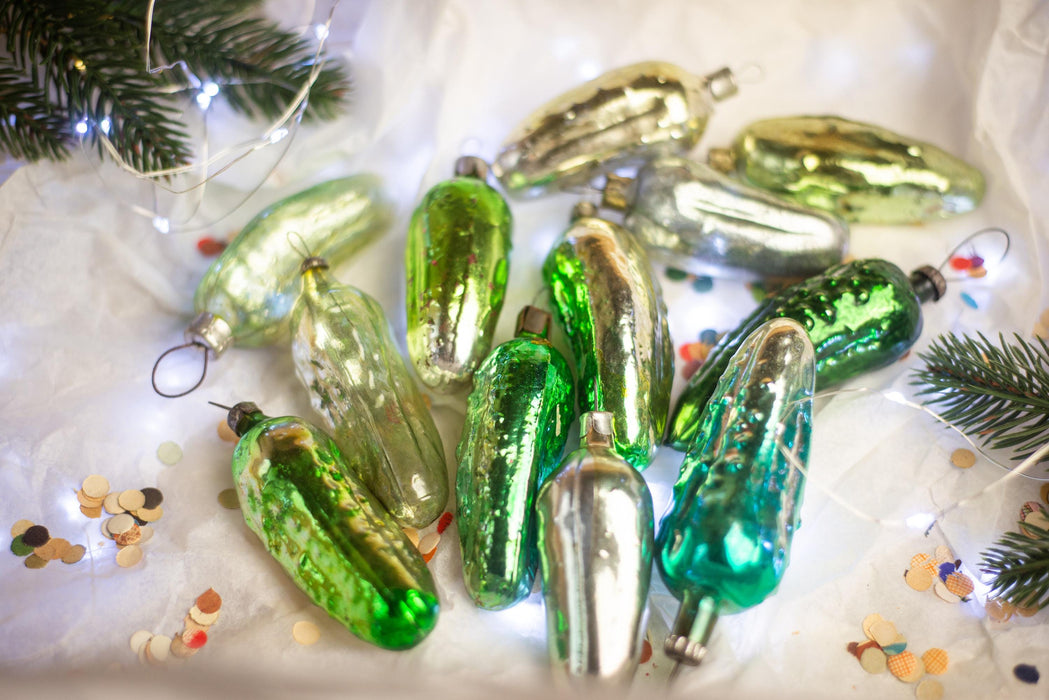 Vintage Glass Christmas Pickle Ornament, Green Cucumber
